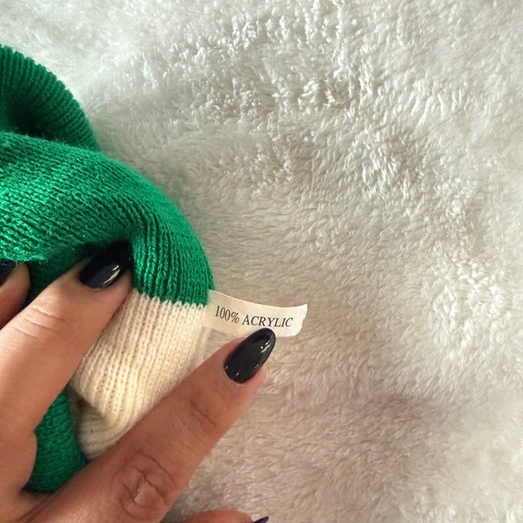 Green feliz navidad christmas kids beanie warm hat pom pom - Picture 7 of 7